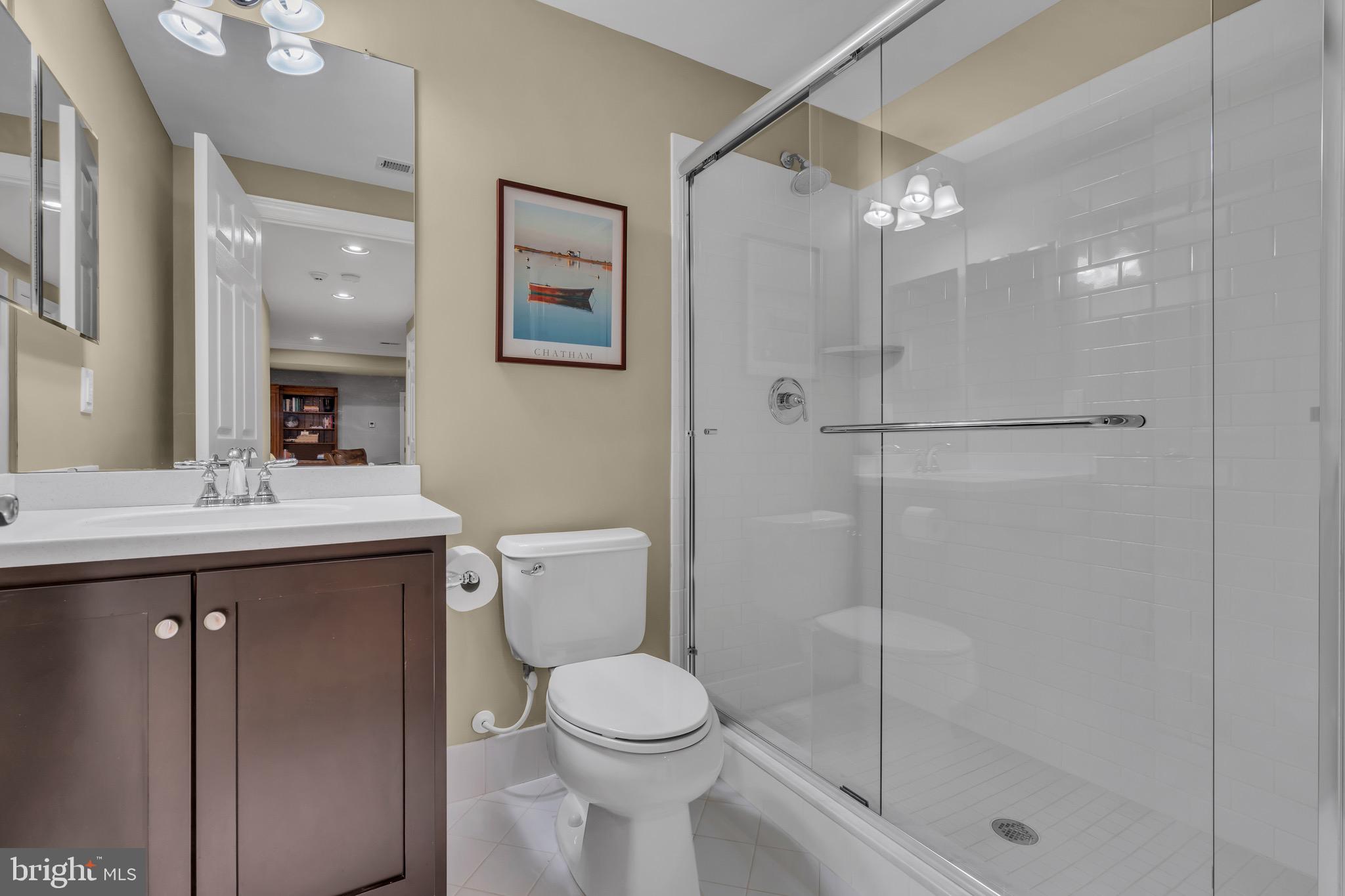 NEWTOWN WALK - Residential