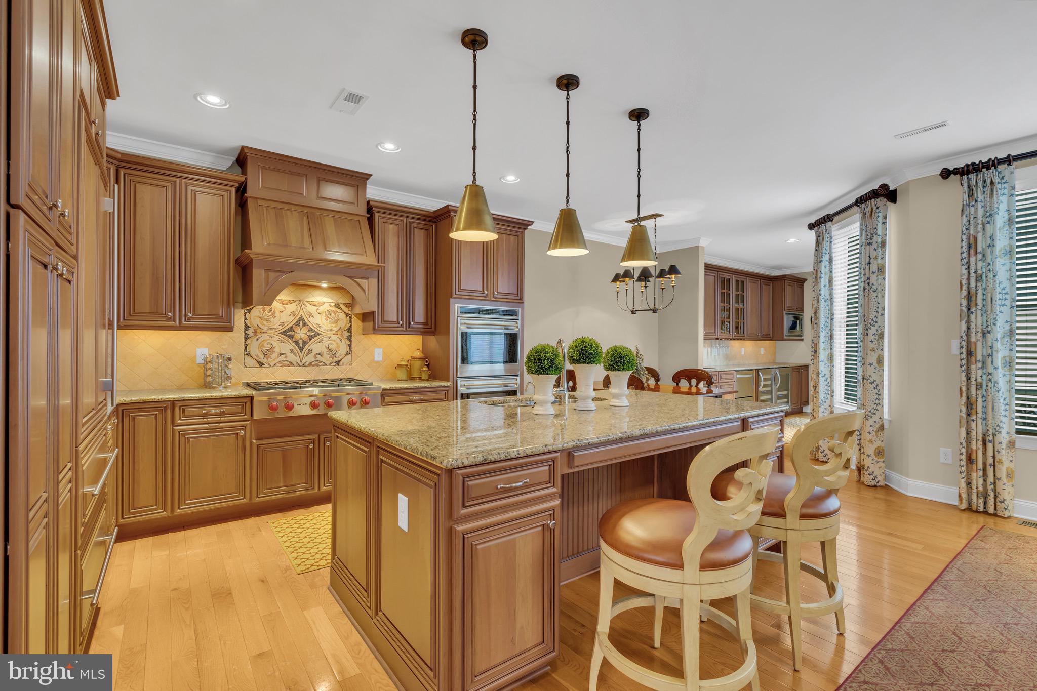 NEWTOWN WALK - Residential