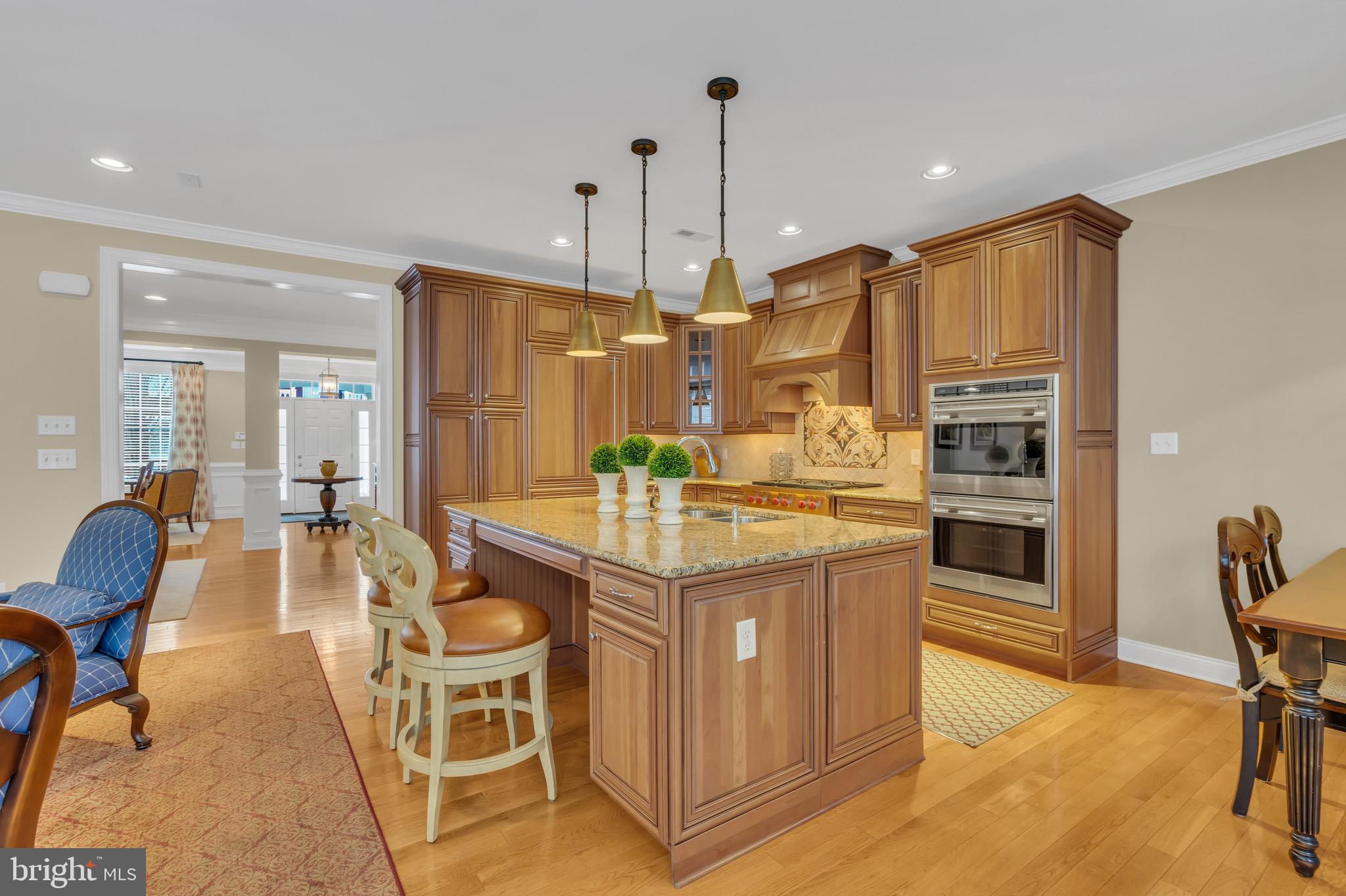 NEWTOWN WALK - Residential