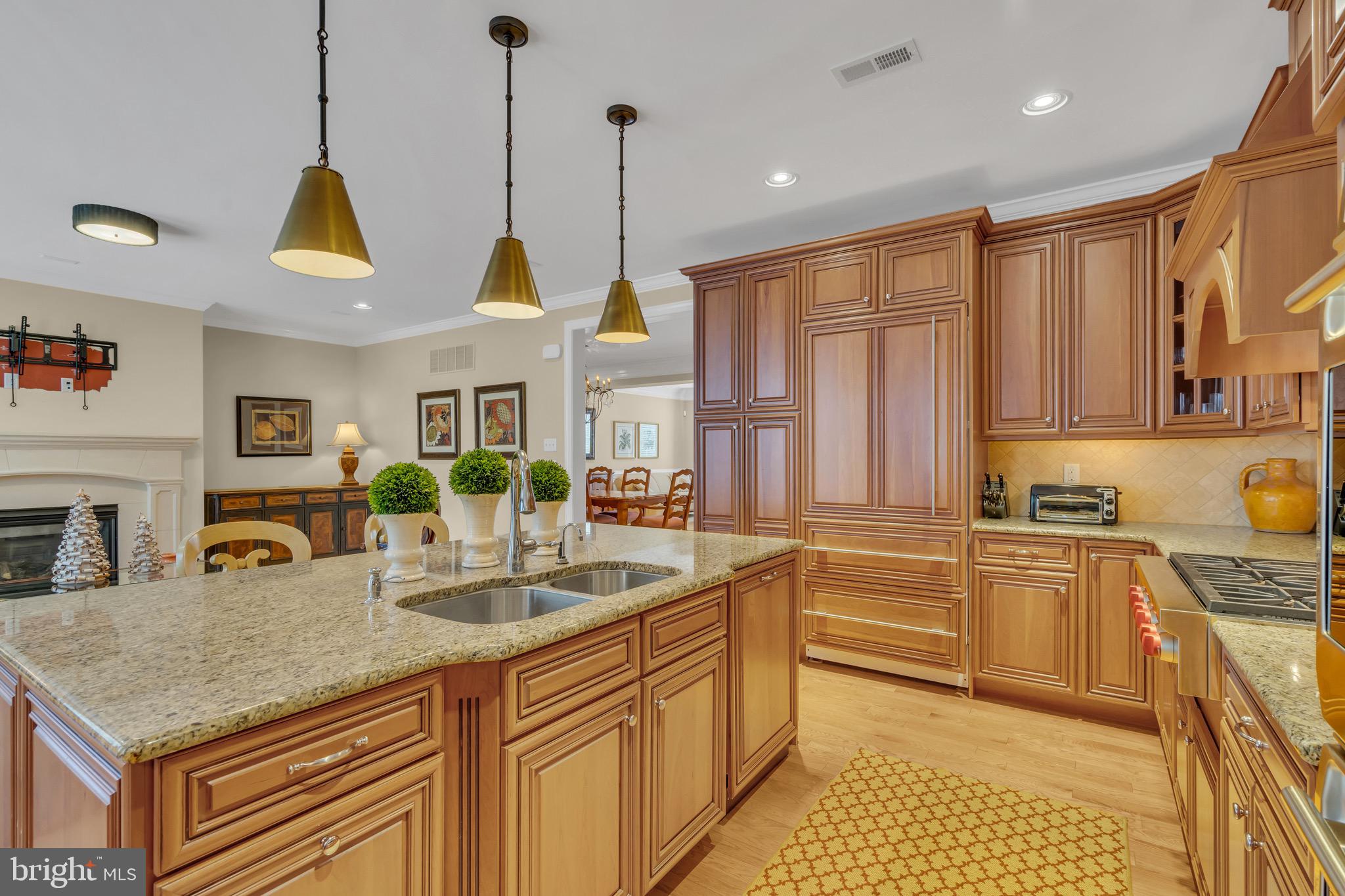 NEWTOWN WALK - Residential