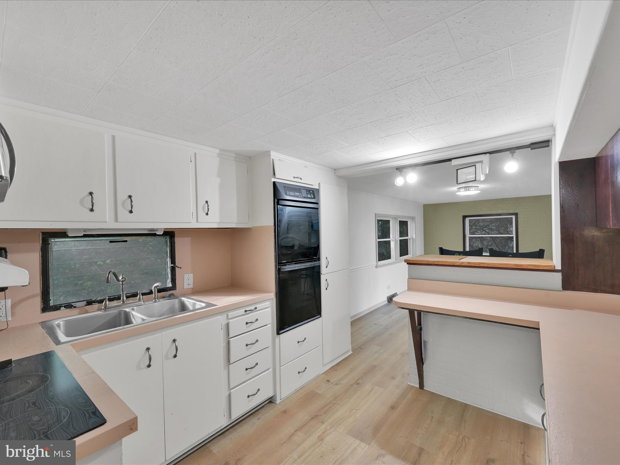 PINE GROVE - Residential