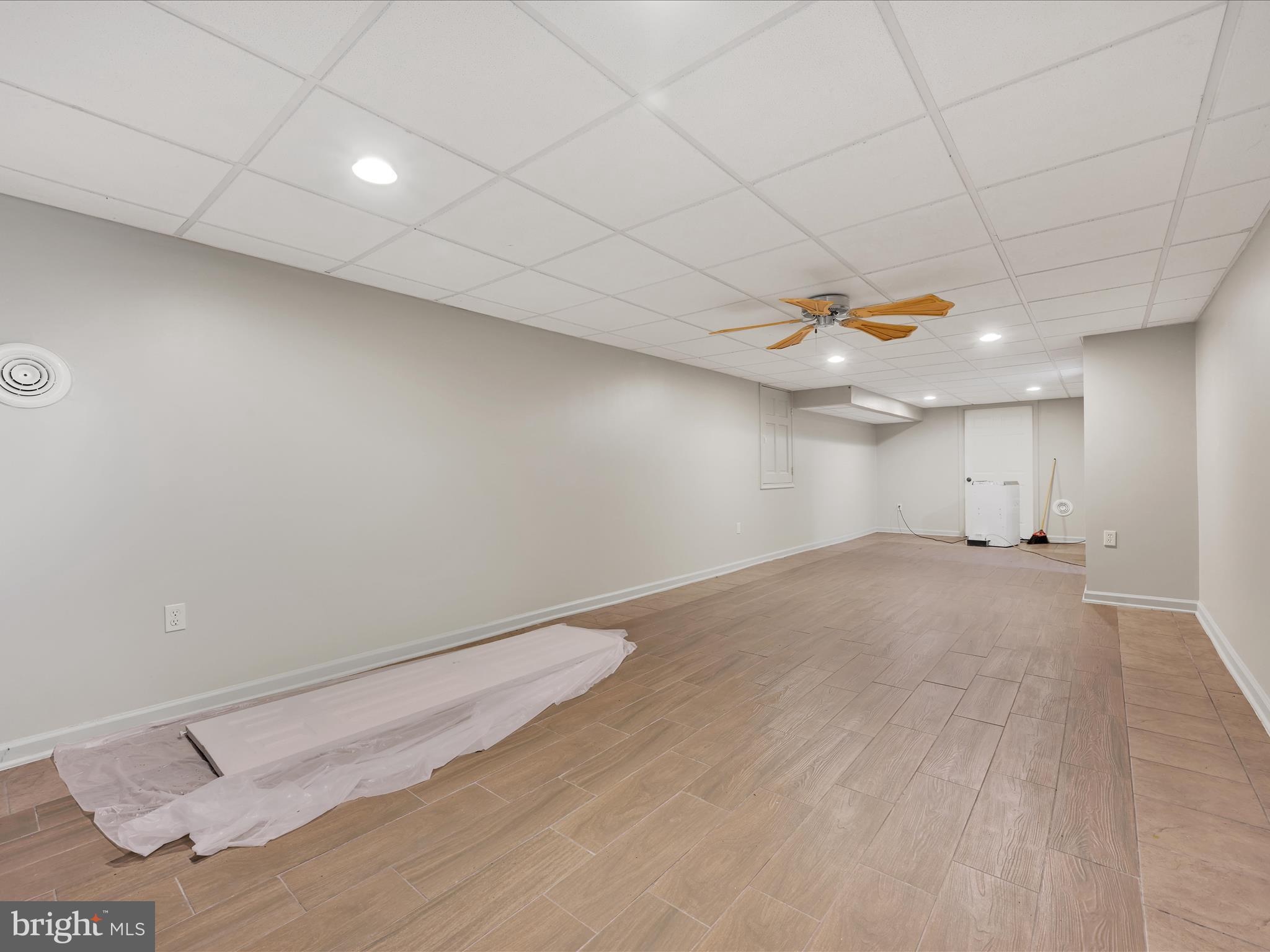 PINE GROVE - Residential