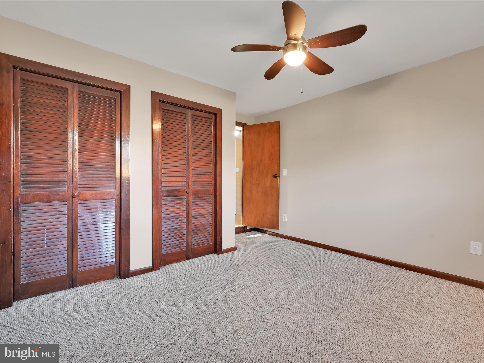 PINE GROVE - Residential