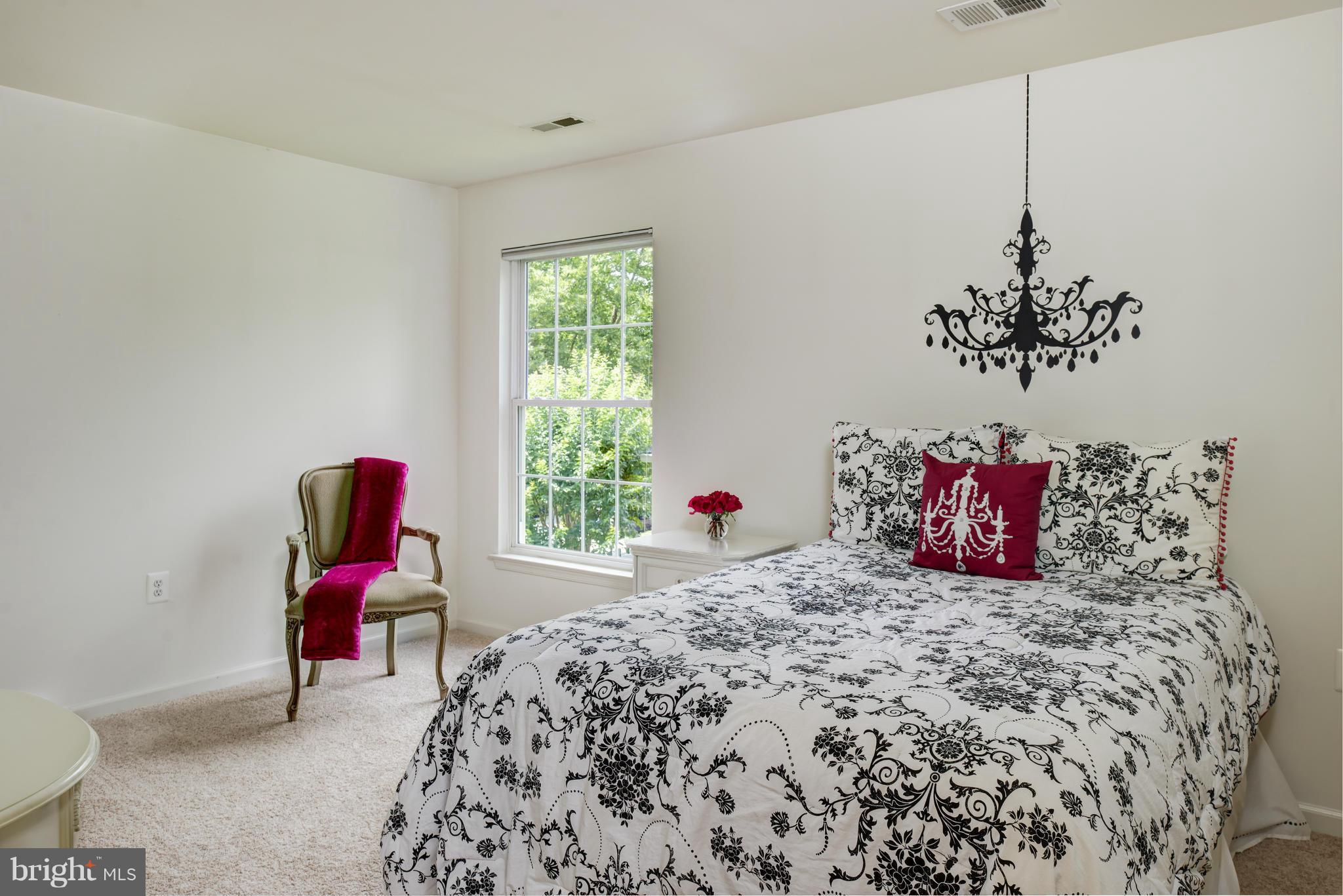 WOODLEA MANOR - Residential