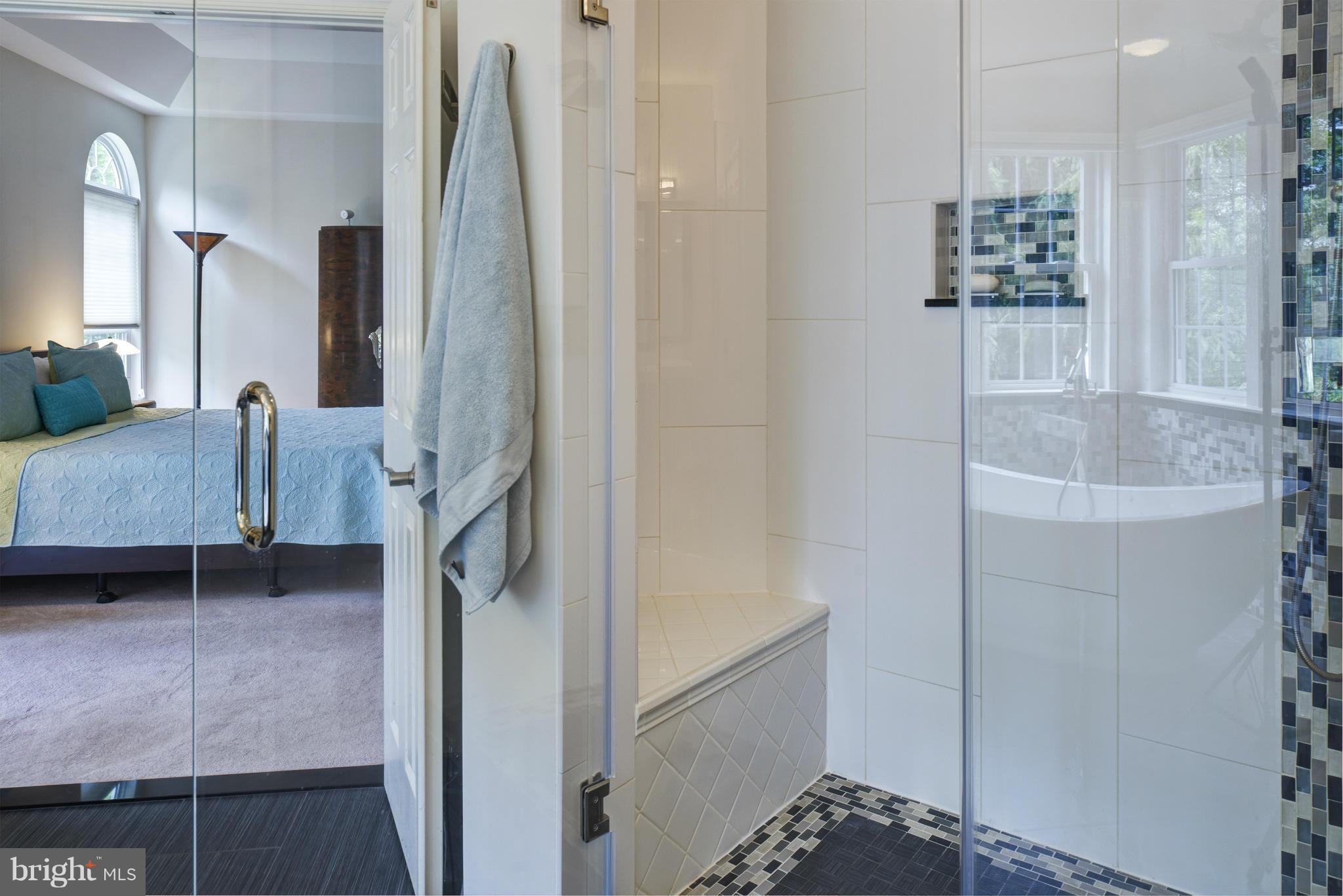 WOODLEA MANOR - Residential