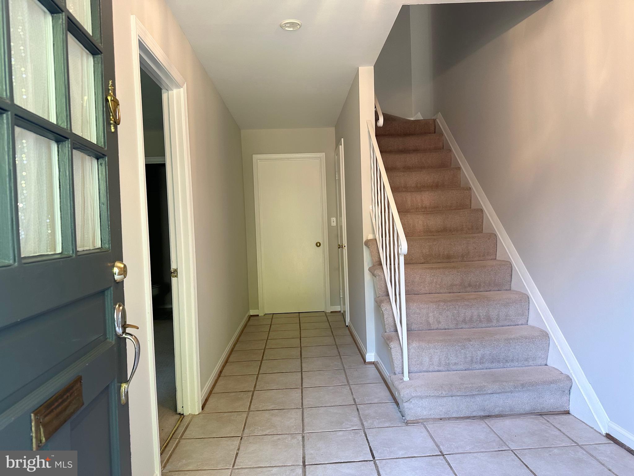 CARDINAL SQUARE - Residential