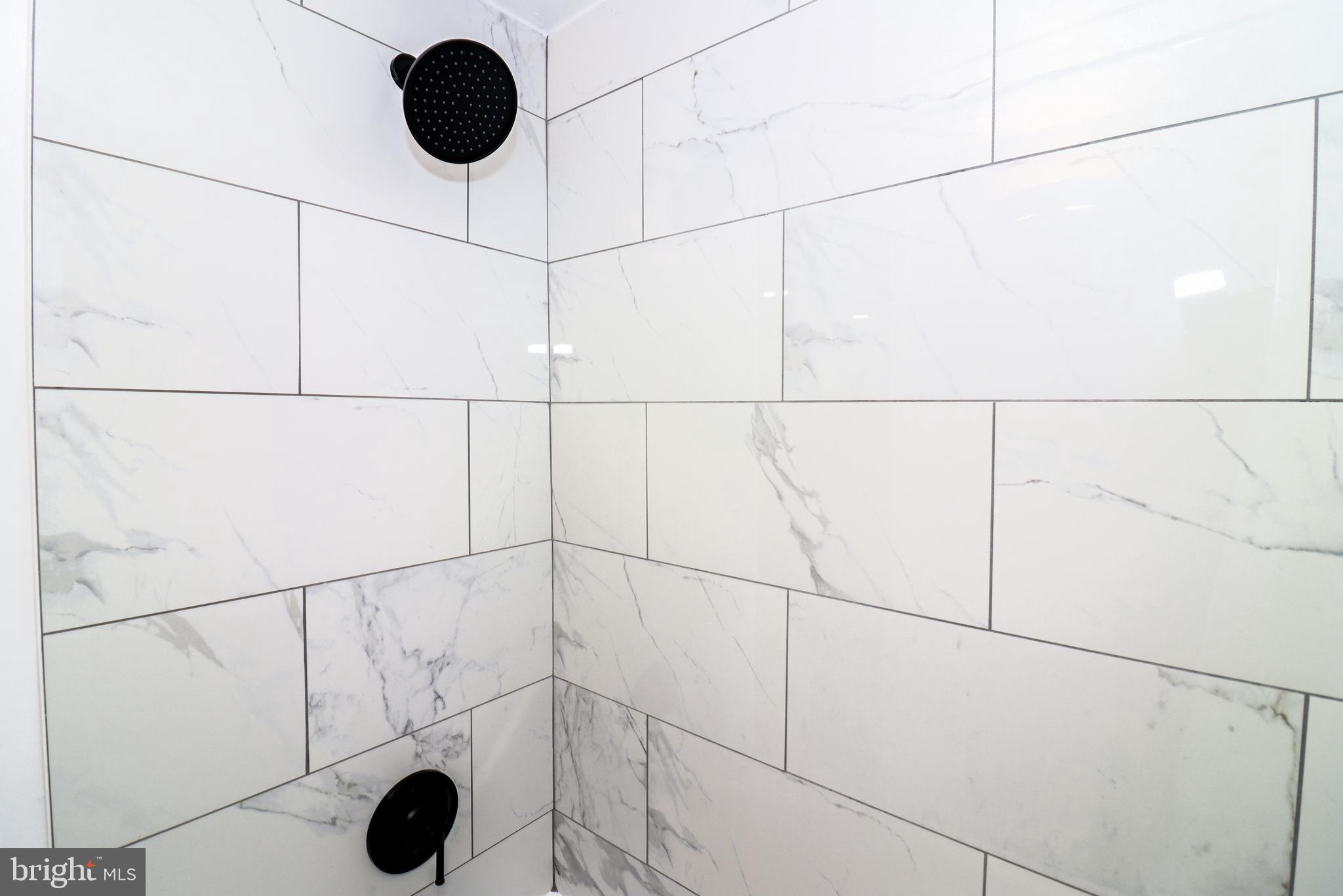 CEDONIA - Residential