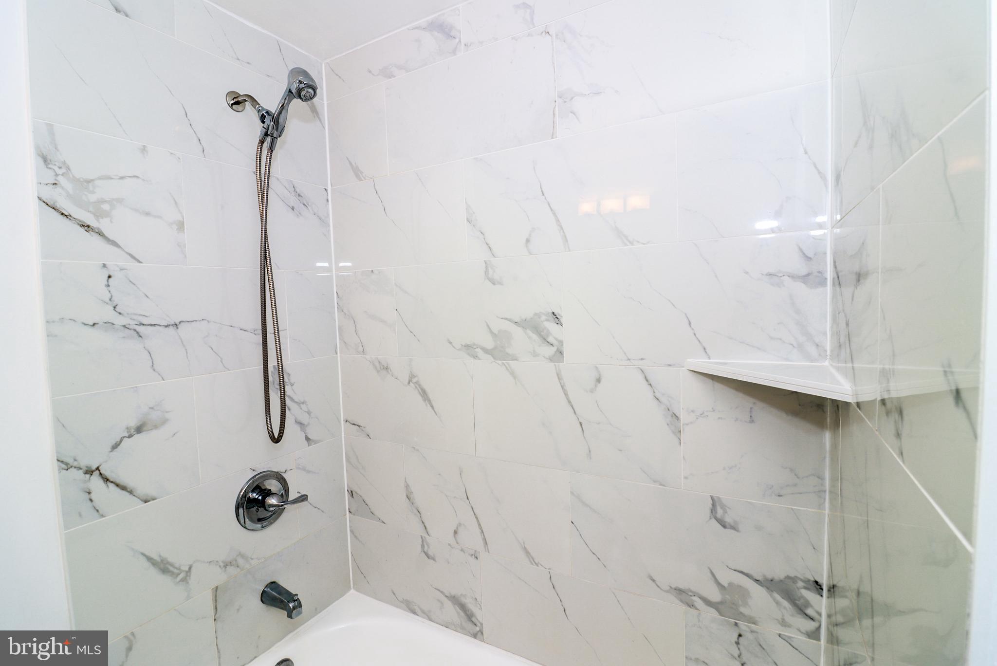 CEDONIA - Residential