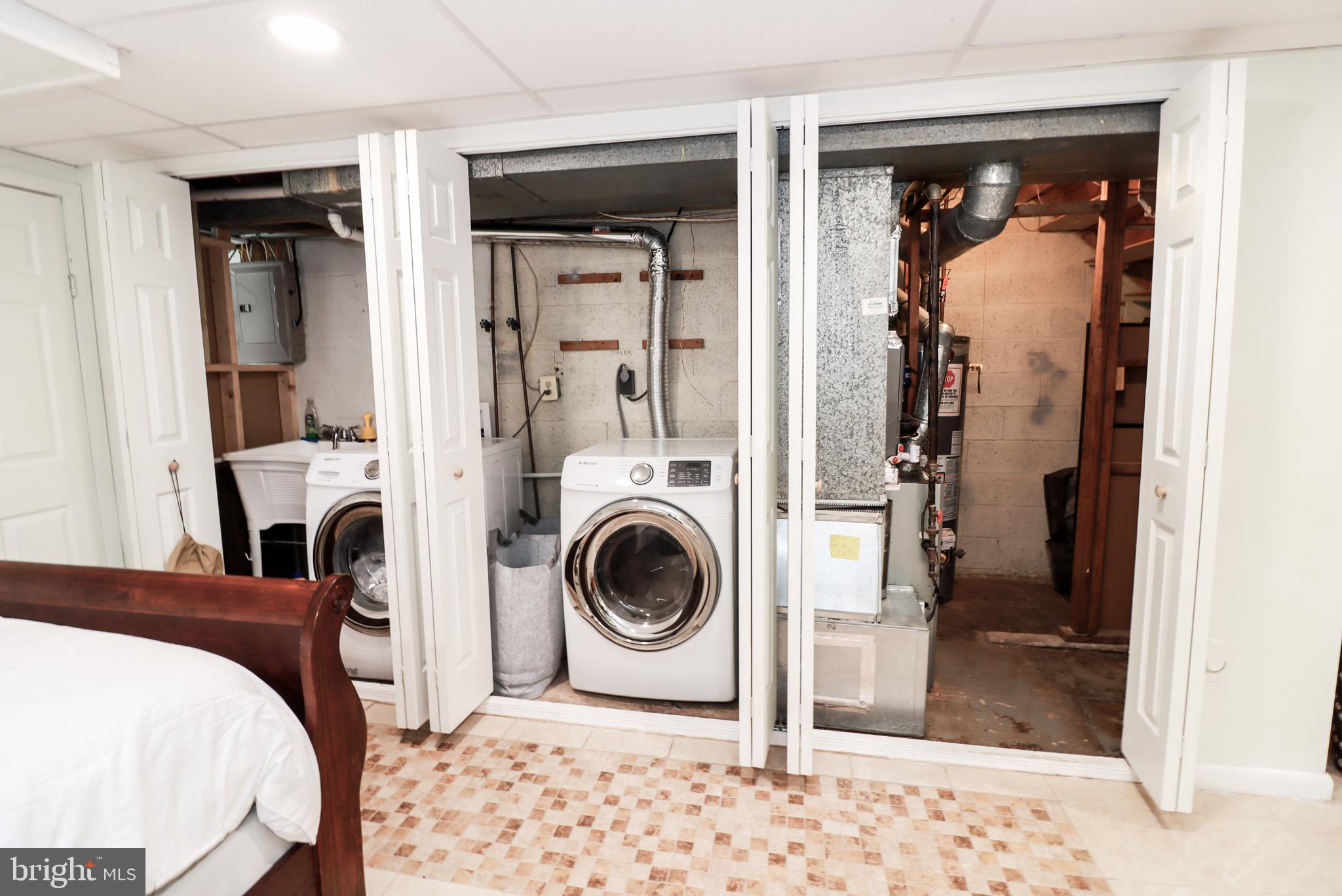 CEDONIA - Residential