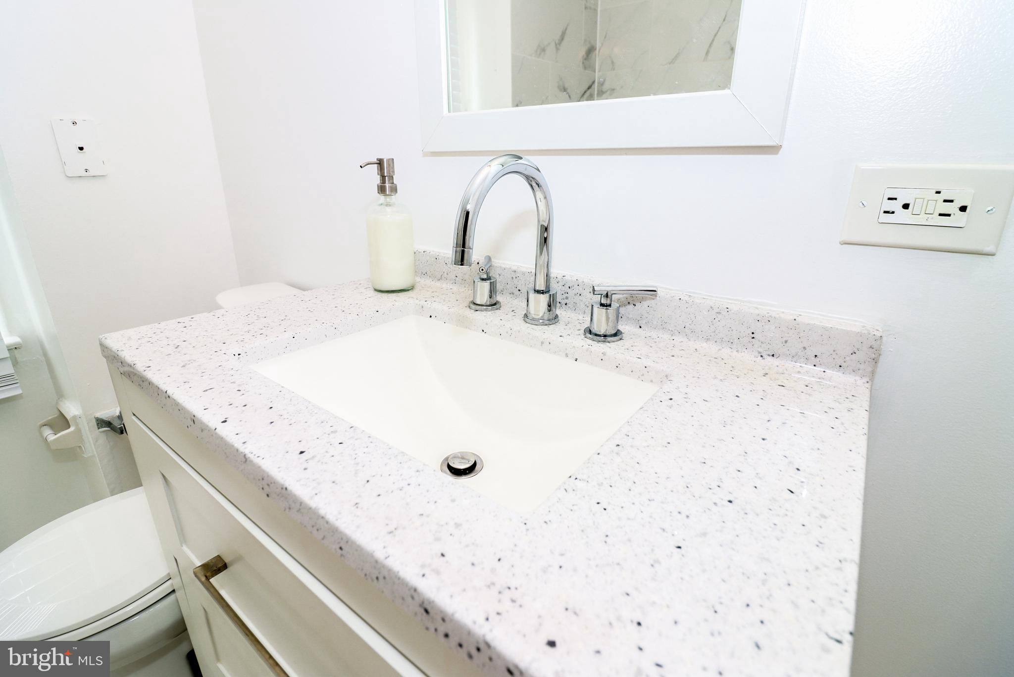 CEDONIA - Residential