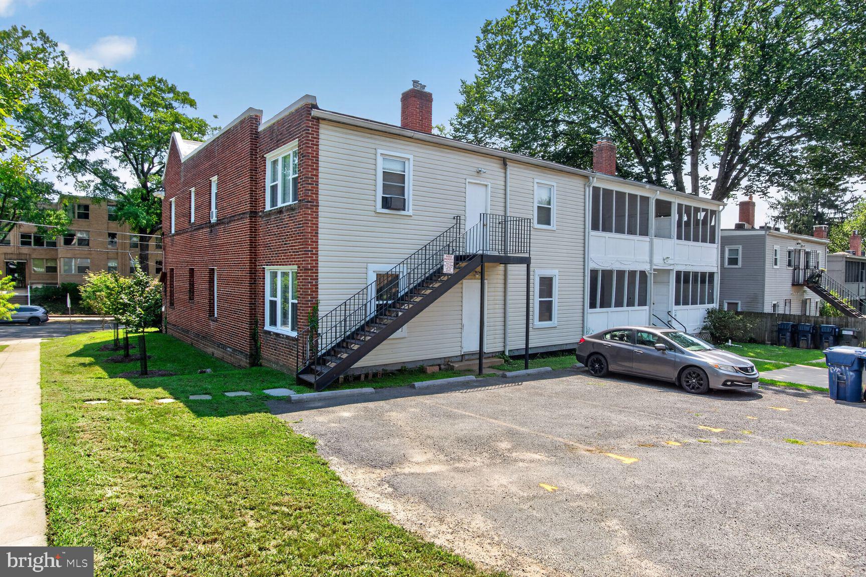 6616 14TH STREET NW