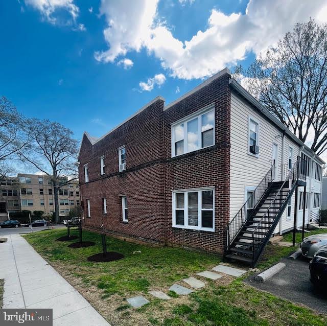 6616 14TH STREET NW