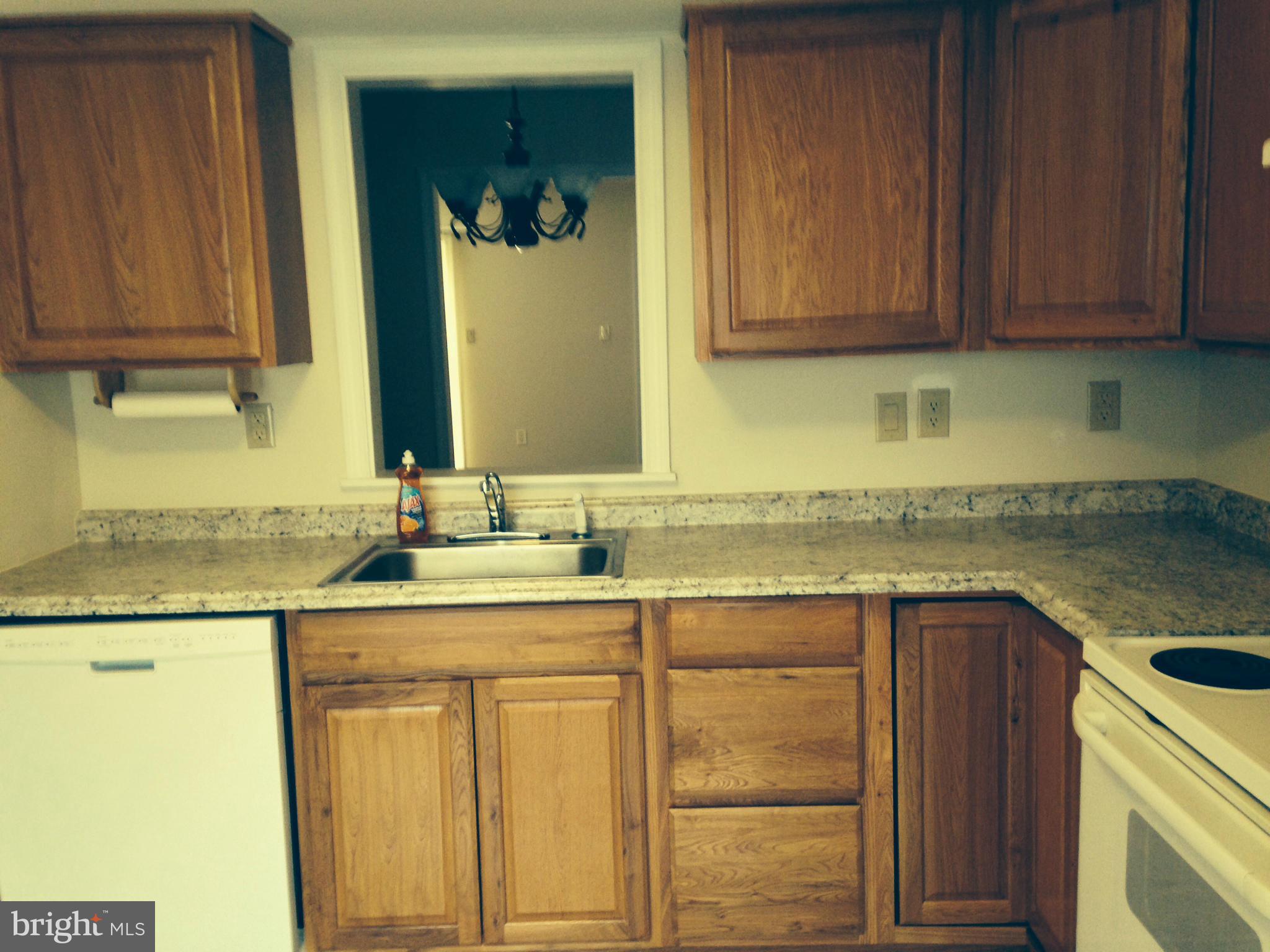 COLONY SQUARE - Residential