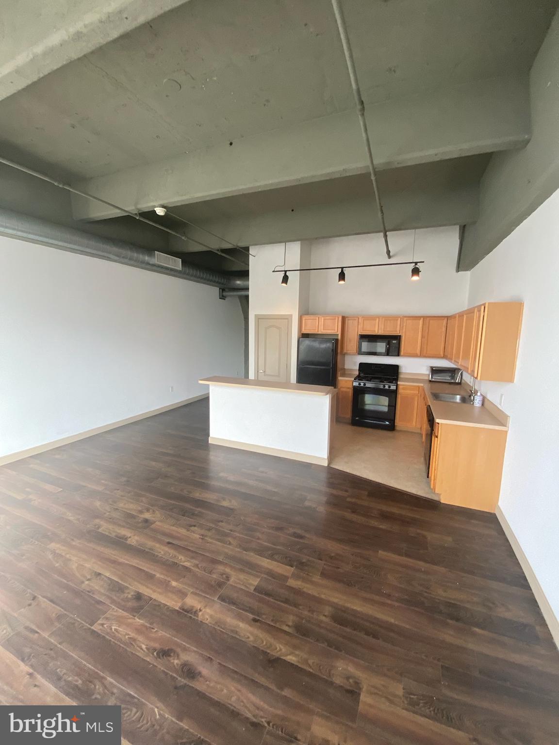 LOFT DISTRICT - Residential