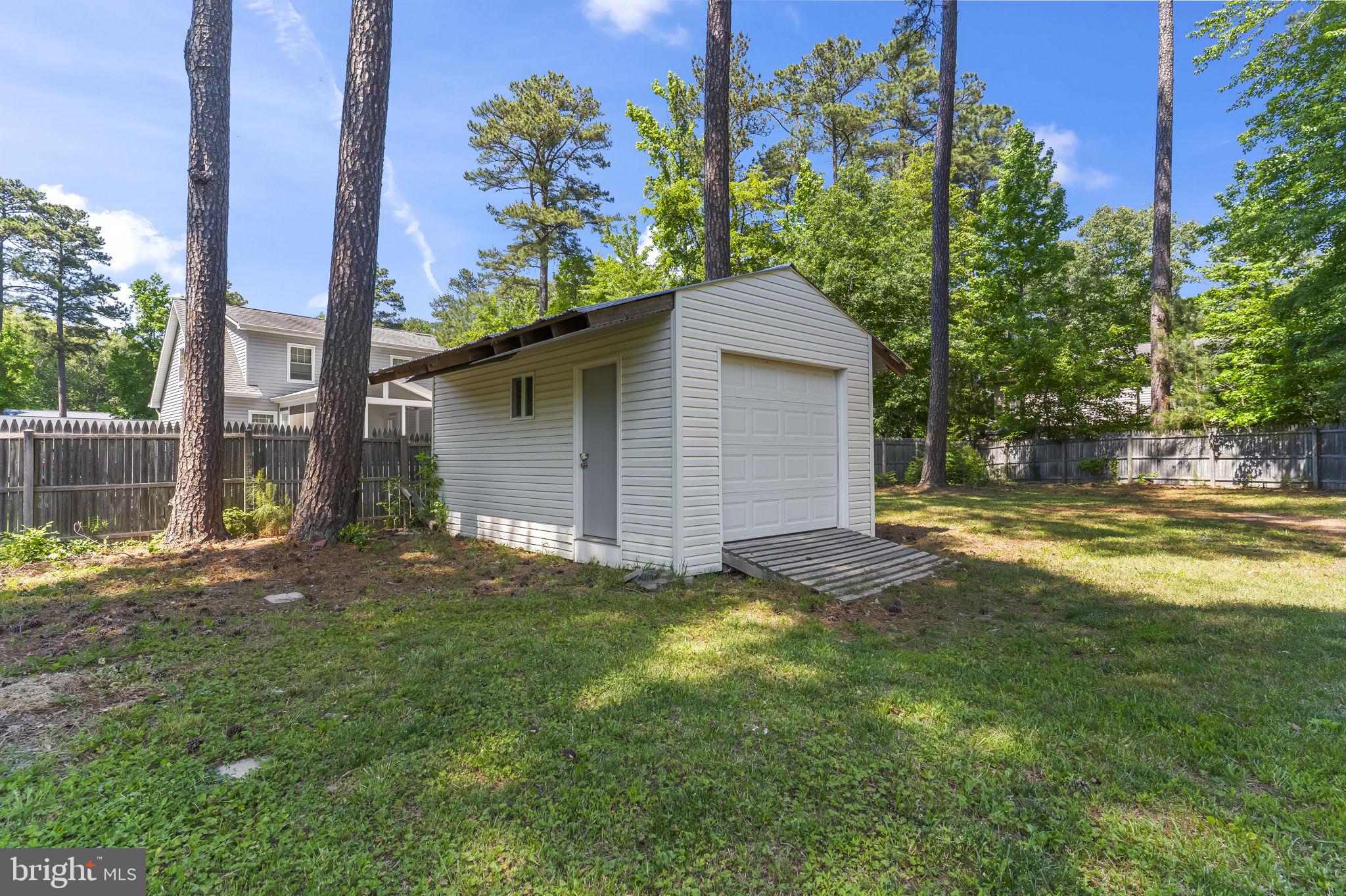 THE WOODS AT BAYSIDE - Residential