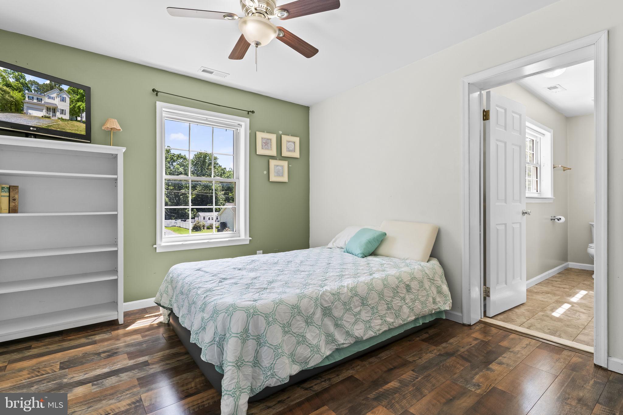 THE WOODS AT BAYSIDE - Residential