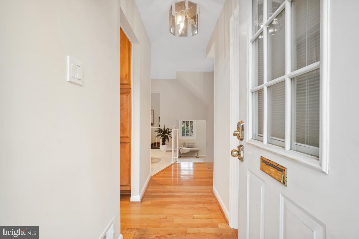 ROCKSHIRE TOWNHOMES - Residential