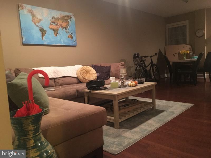 PHILADELPHIA (SOUTH) - Residential Lease