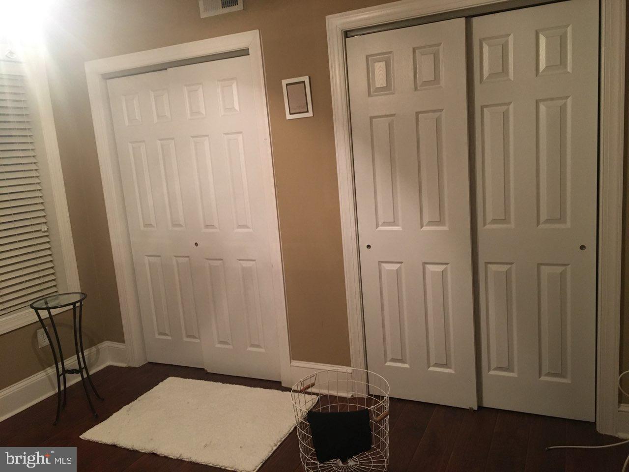 PHILADELPHIA (SOUTH) - Residential Lease