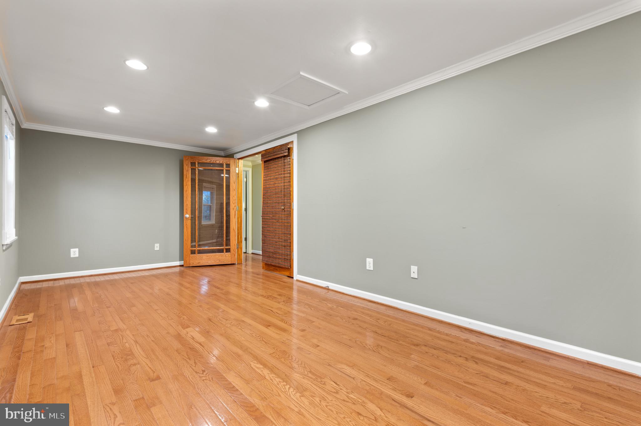 WARREN PURCHASE - Residential