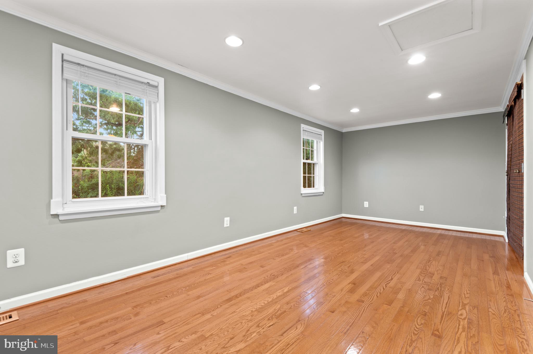 WARREN PURCHASE - Residential