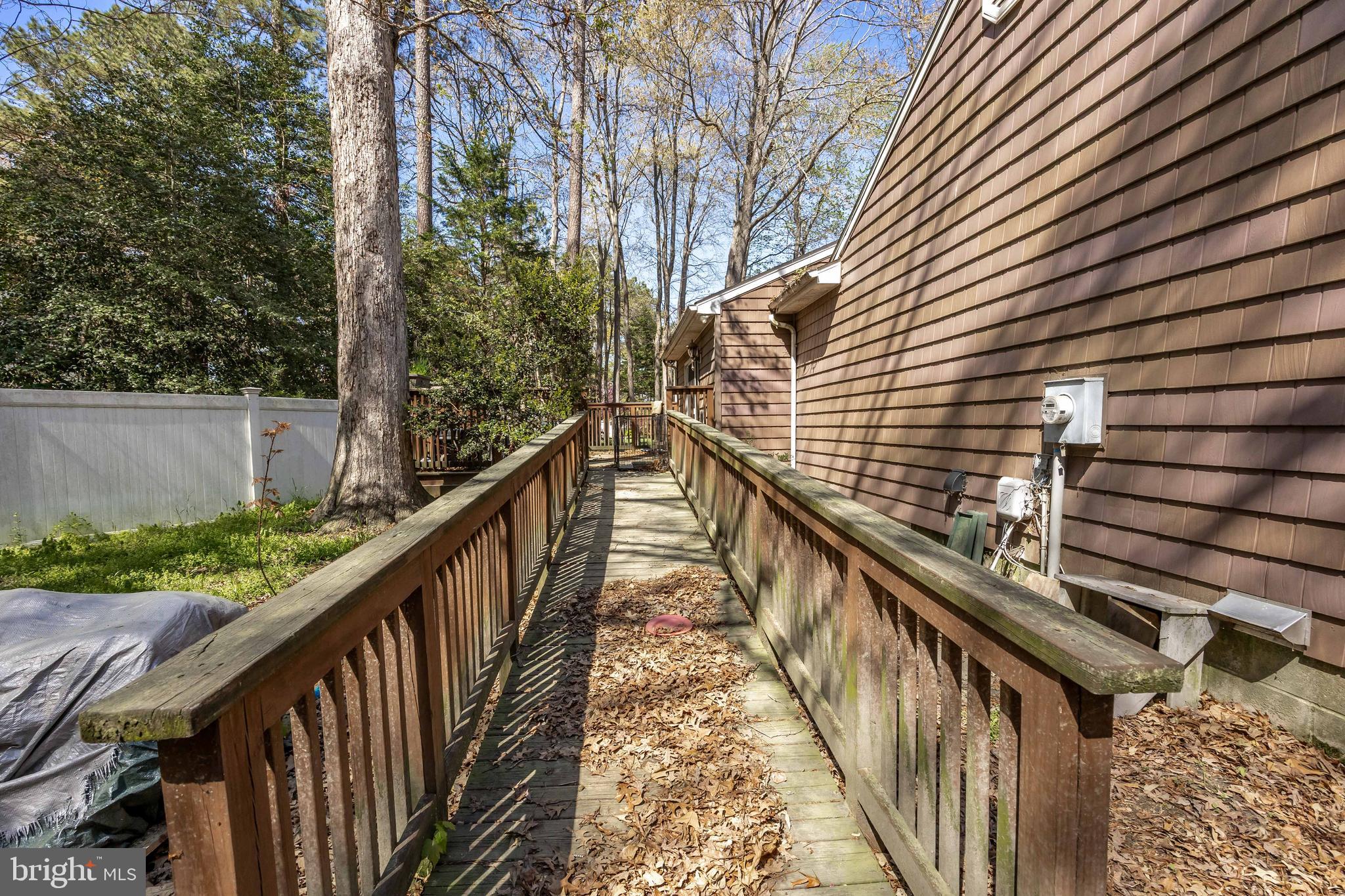 COULBOURNE WOODS - Residential