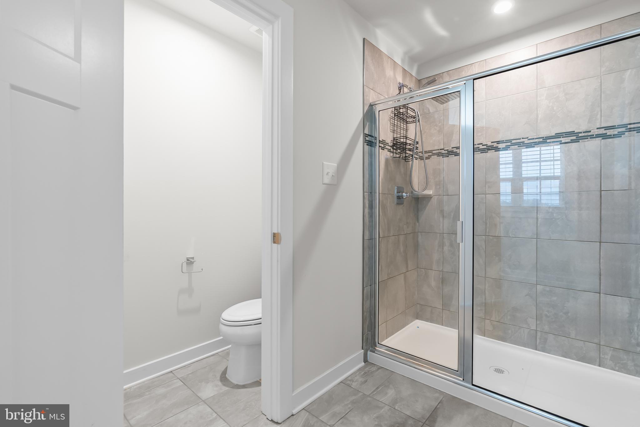 STONEHOUSE - Residential