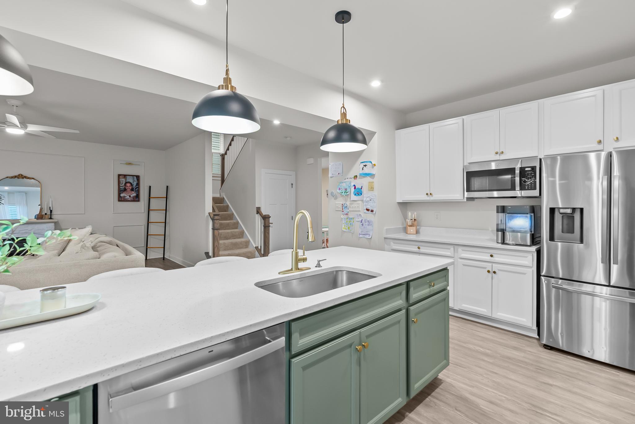 STONEHOUSE - Residential