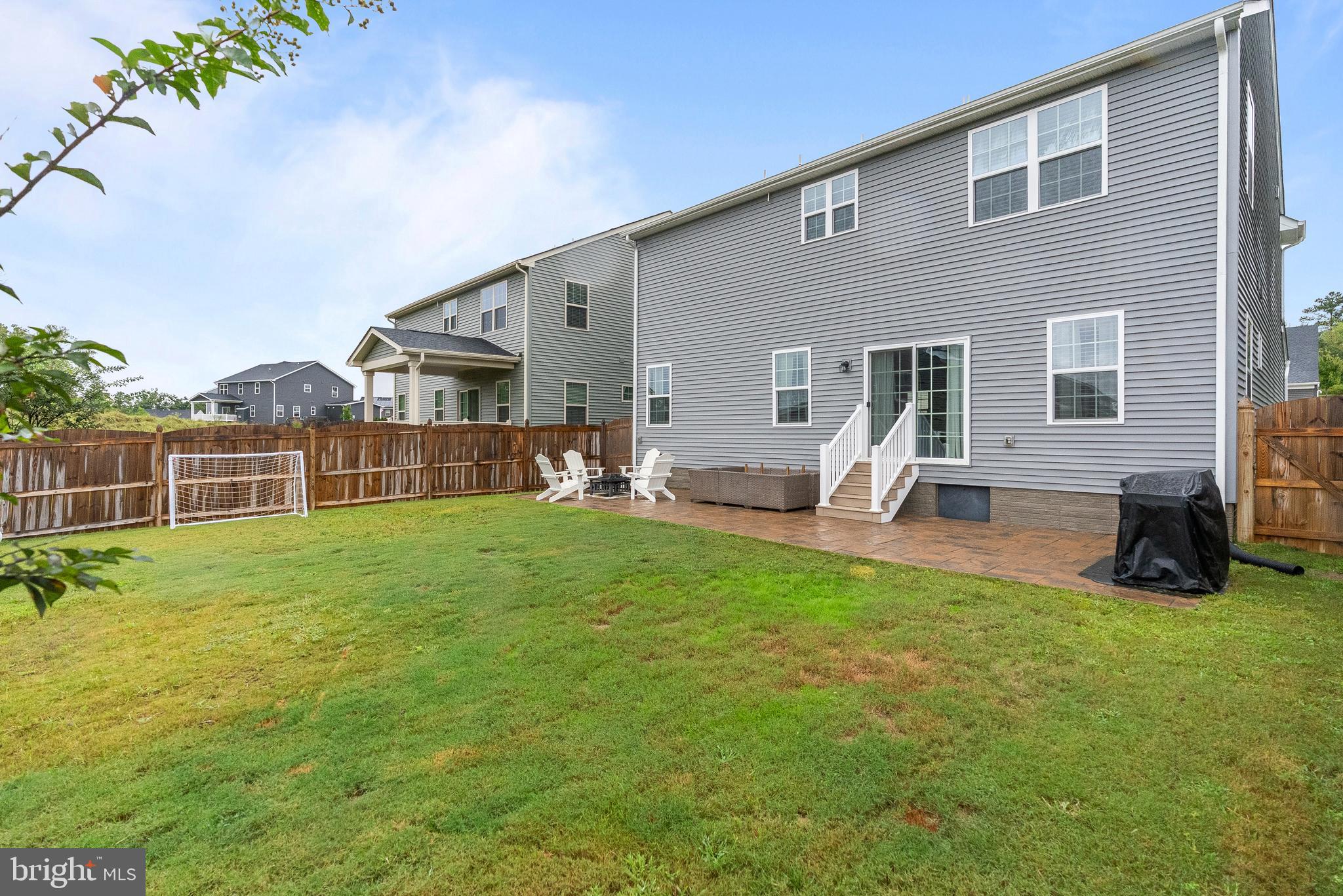 STONEHOUSE - Residential