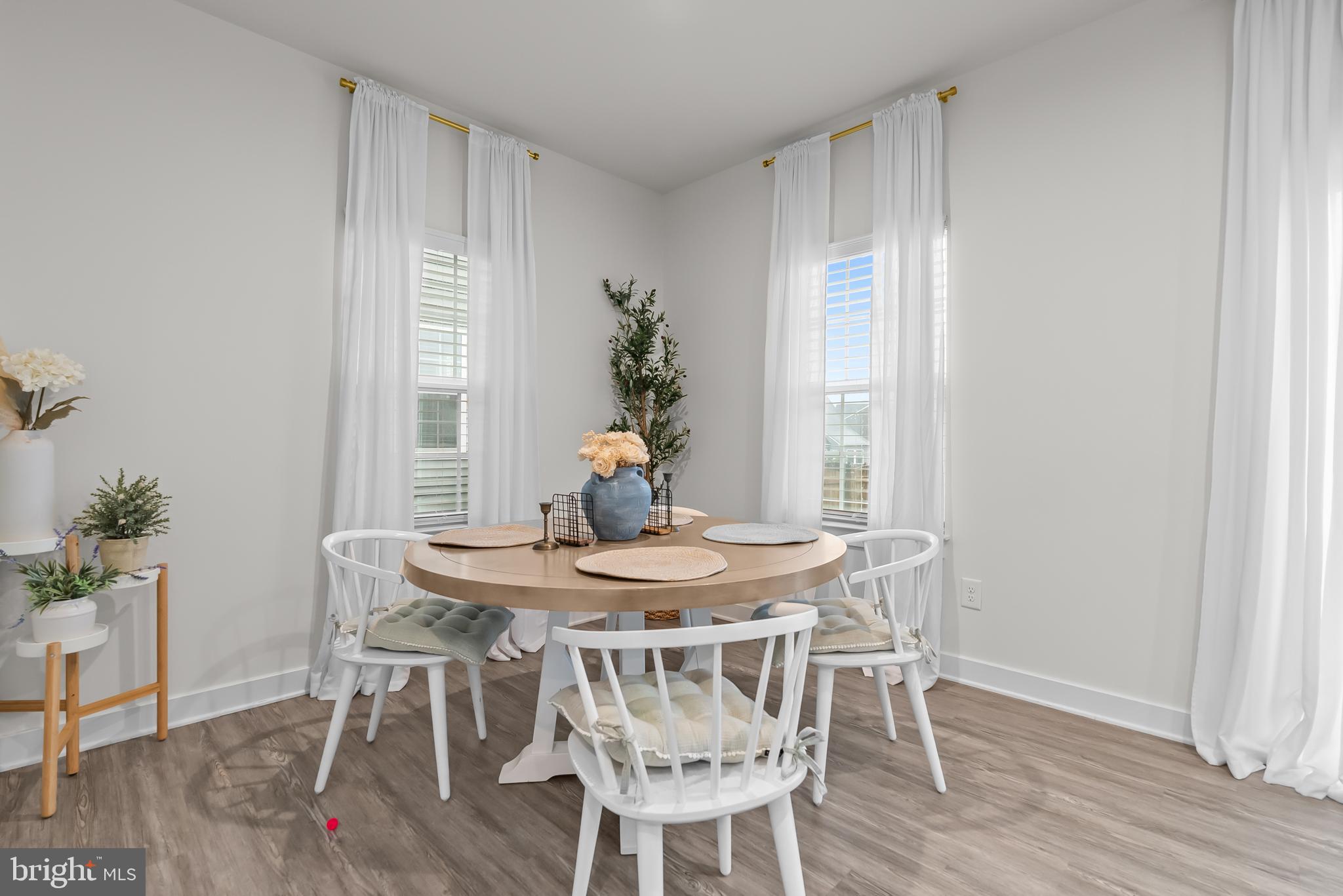 STONEHOUSE - Residential