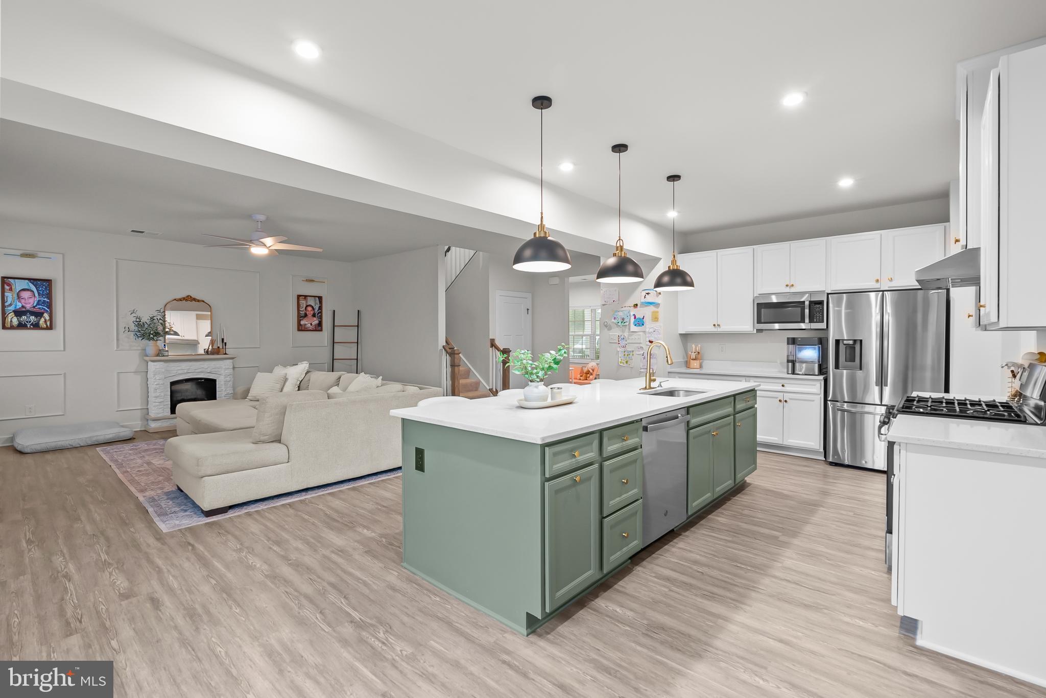 STONEHOUSE - Residential