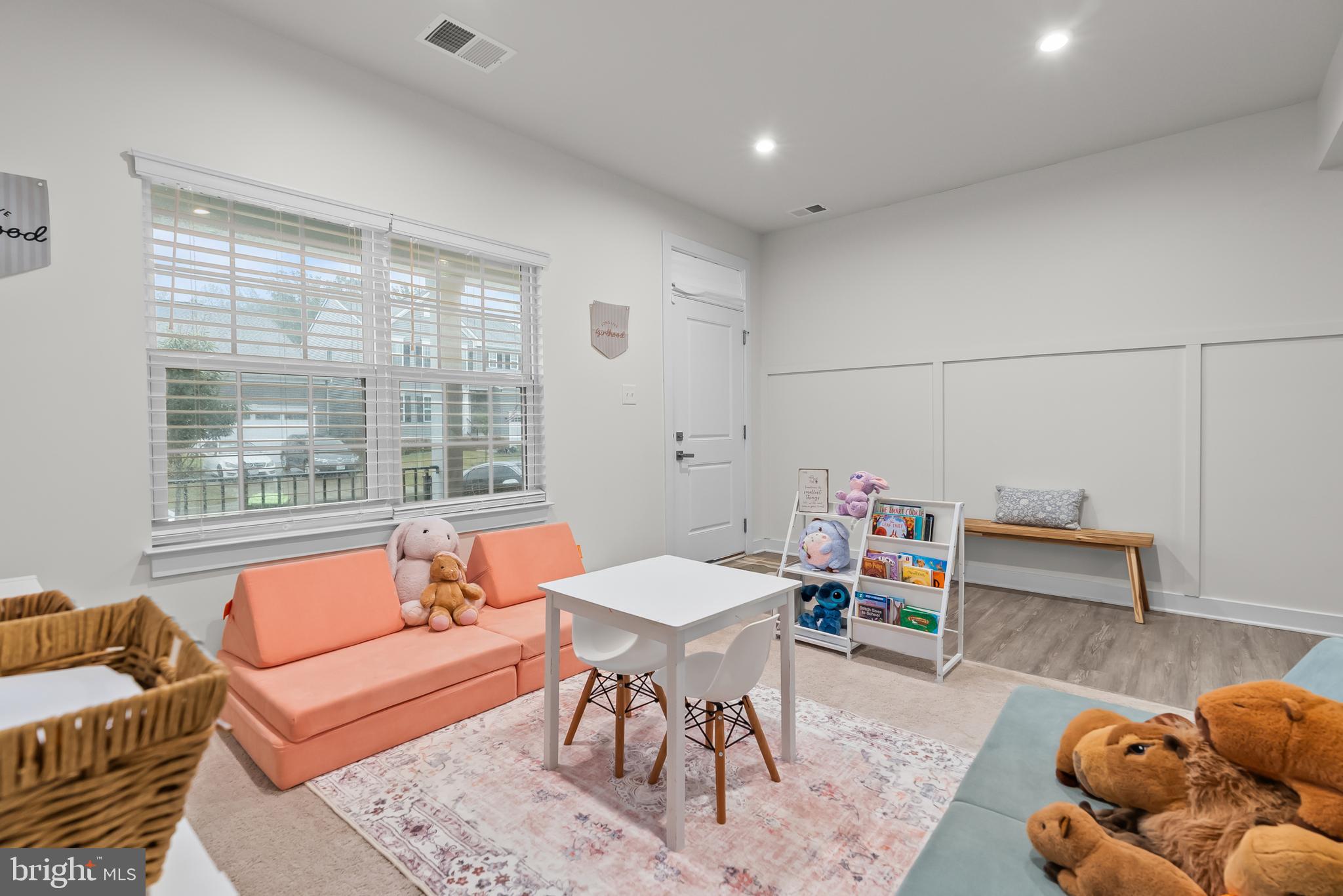 STONEHOUSE - Residential