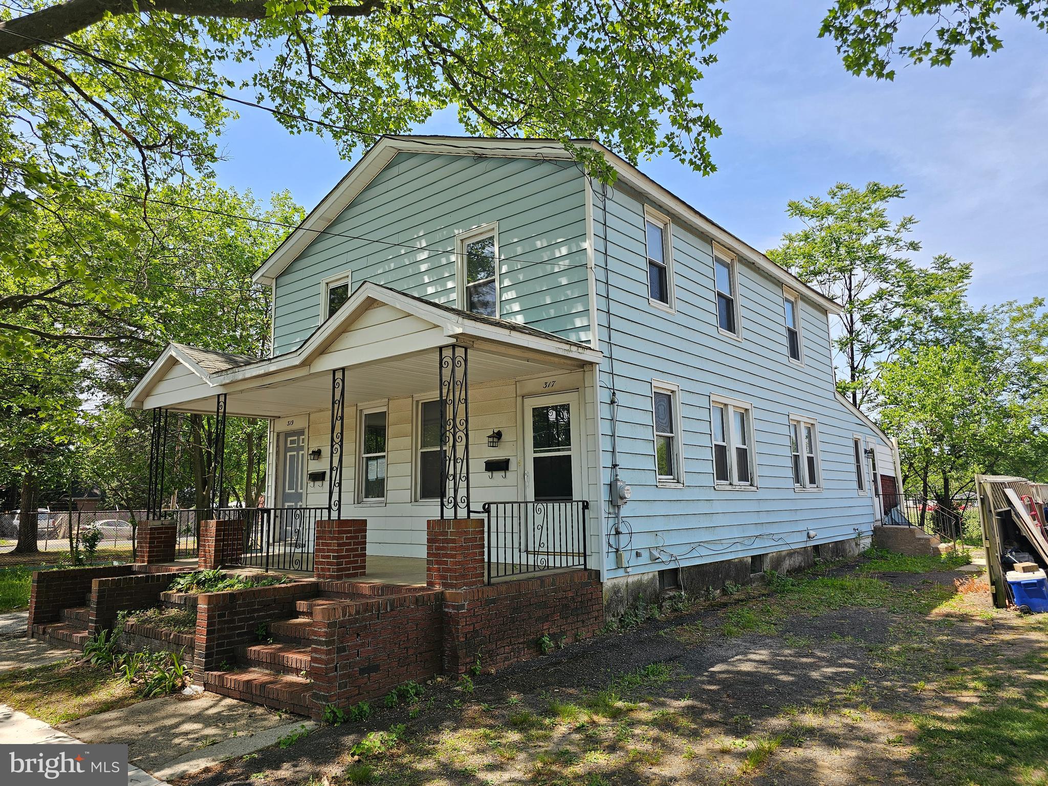 317 W 4TH STREET 319