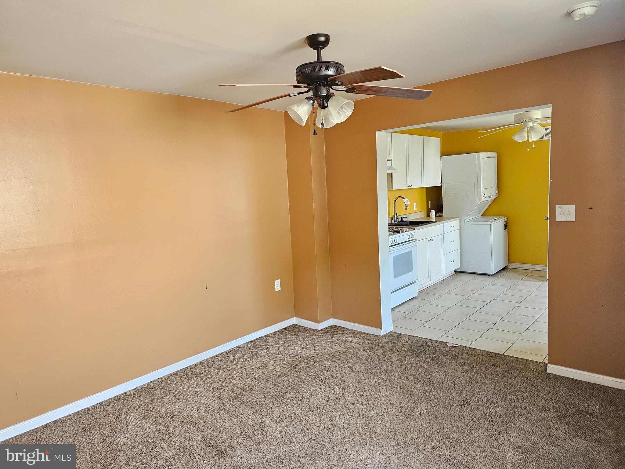 317 W 4TH STREET 319