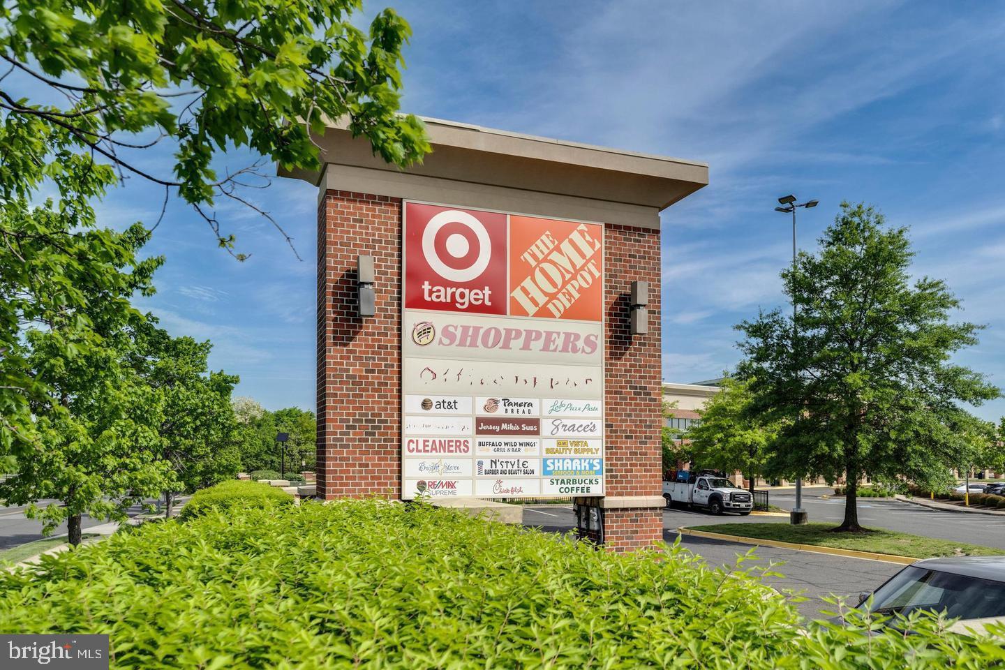 HEATHER GLEN MANOR - Residential