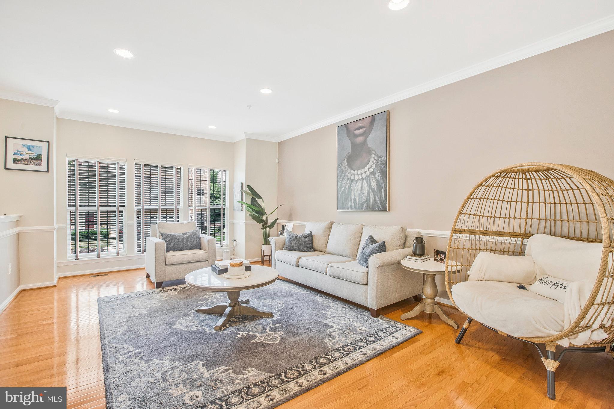 HEATHER GLEN MANOR - Residential