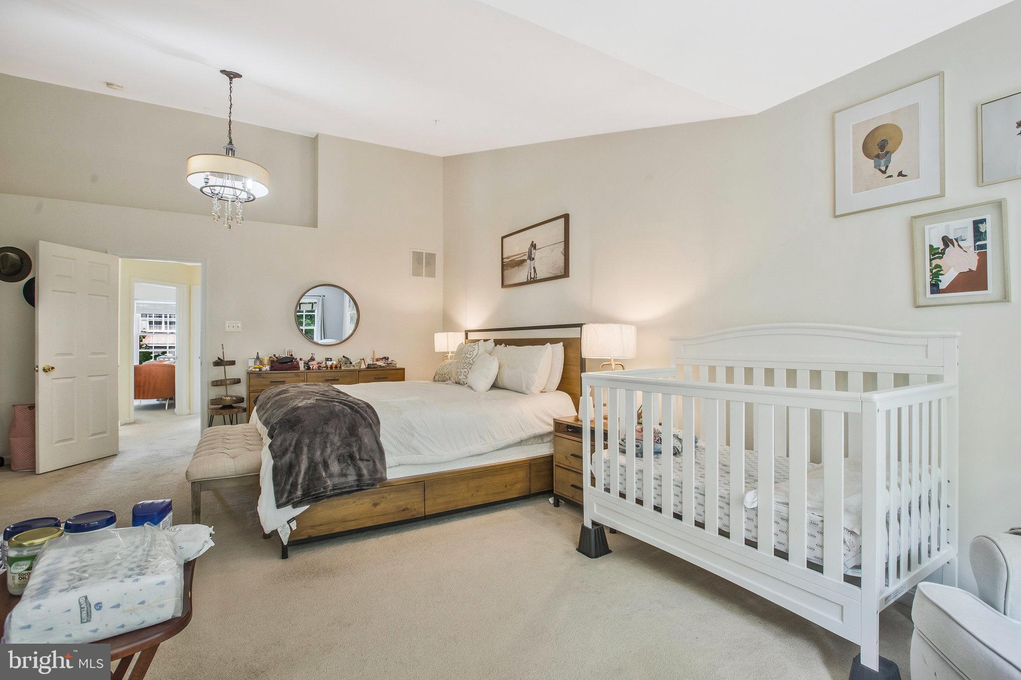 HEATHER GLEN MANOR - Residential