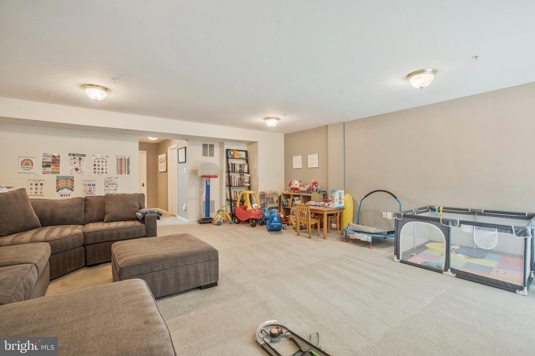 HEATHER GLEN MANOR - Residential