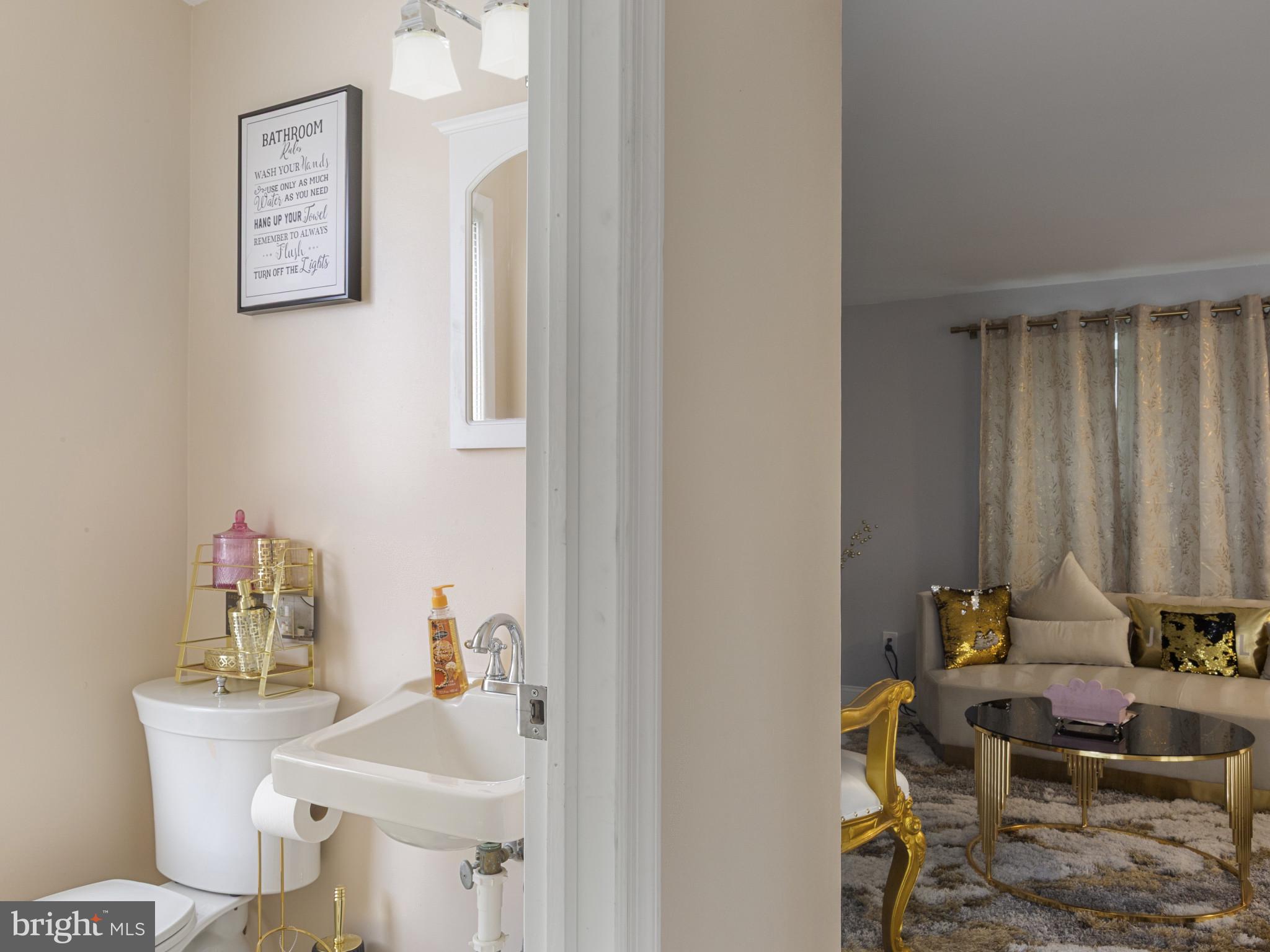 WESTPORT - Residential