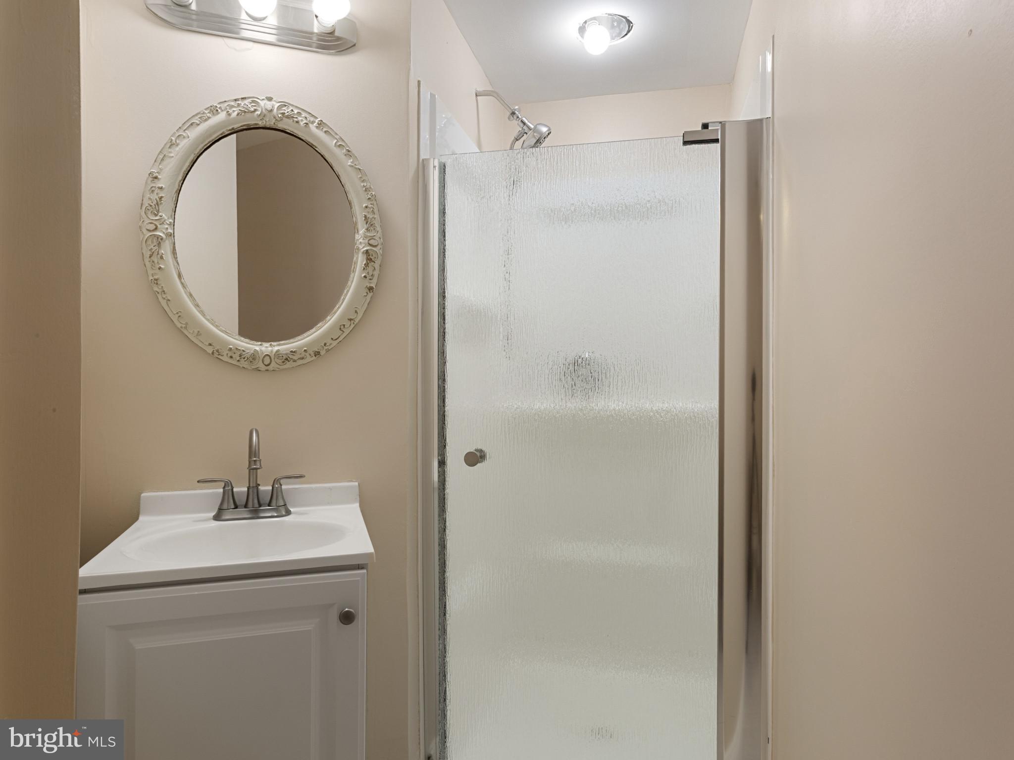 WESTPORT - Residential