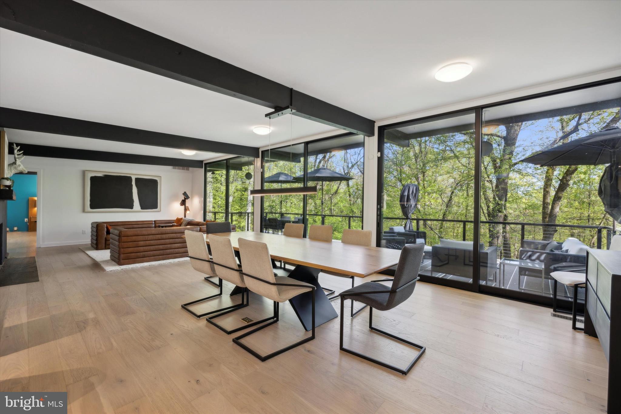 VALLEY FORGE MTN - Residential