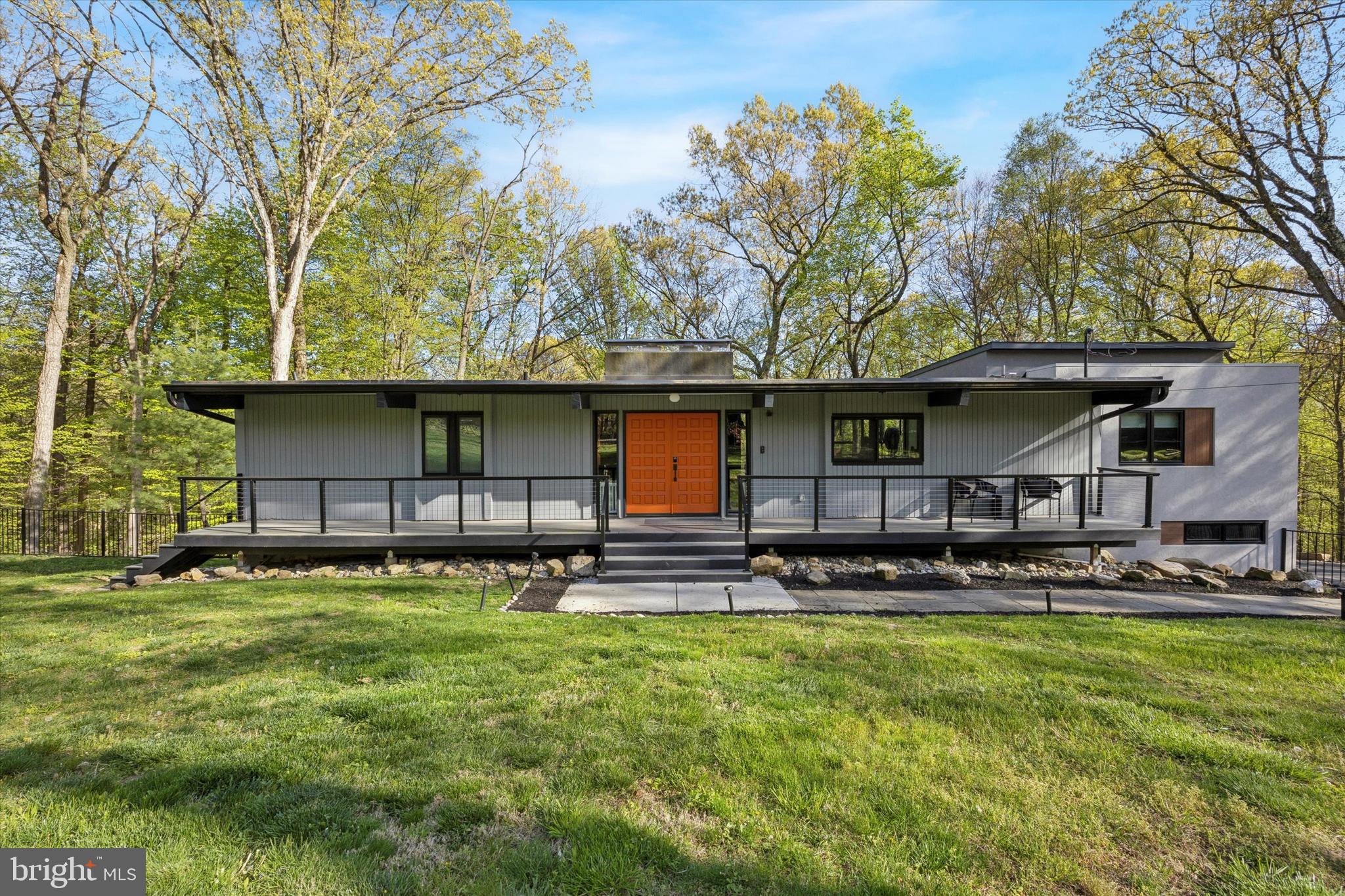 VALLEY FORGE MTN - Residential