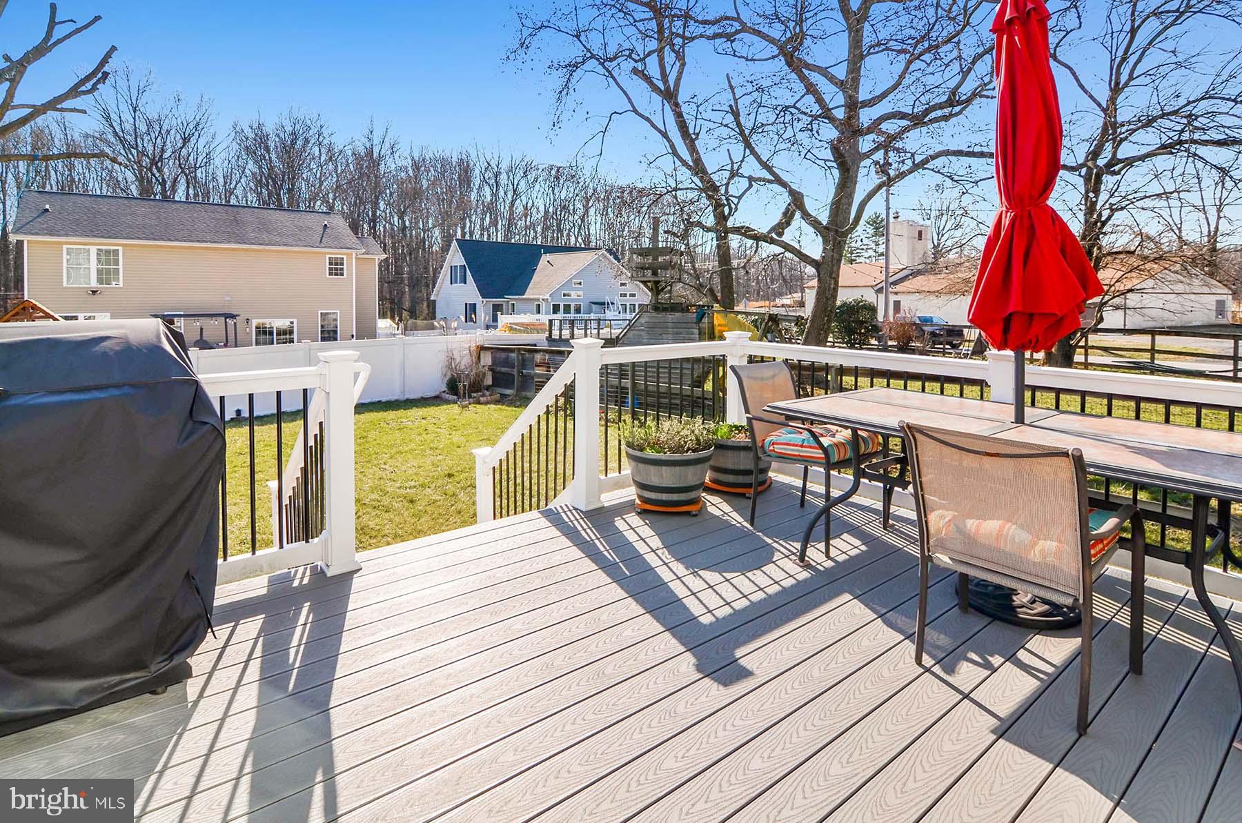 ROCKAWAY BEACH - Residential