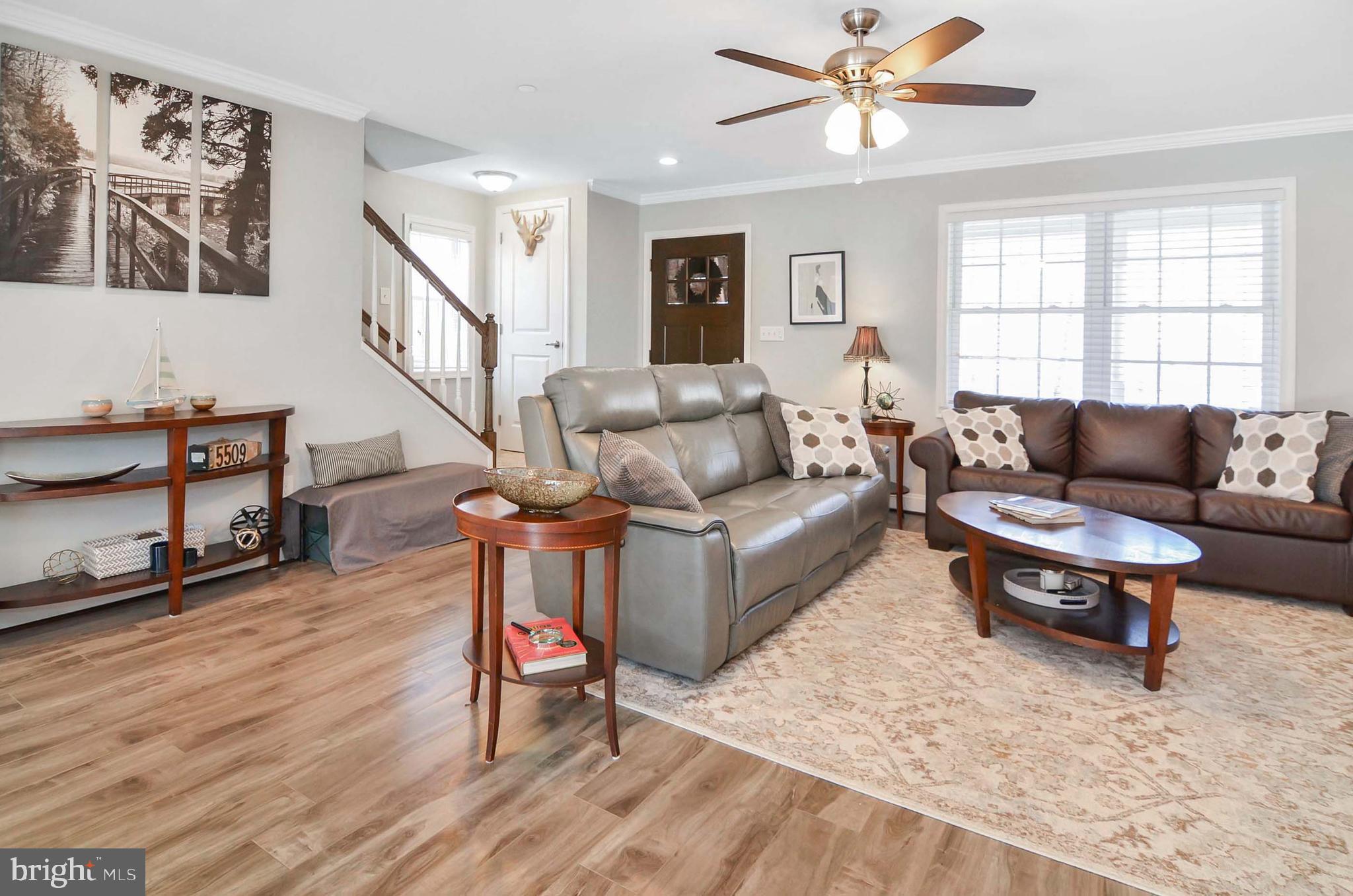 ROCKAWAY BEACH - Residential