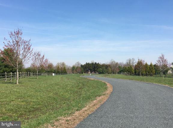 COOKE'S HOPE - Land