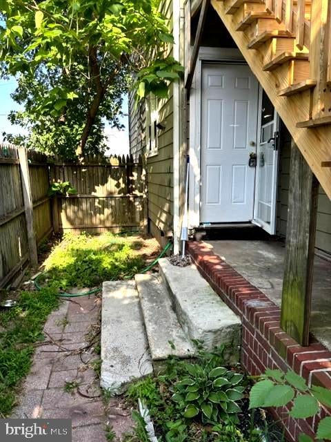 914 N HIGH STREET