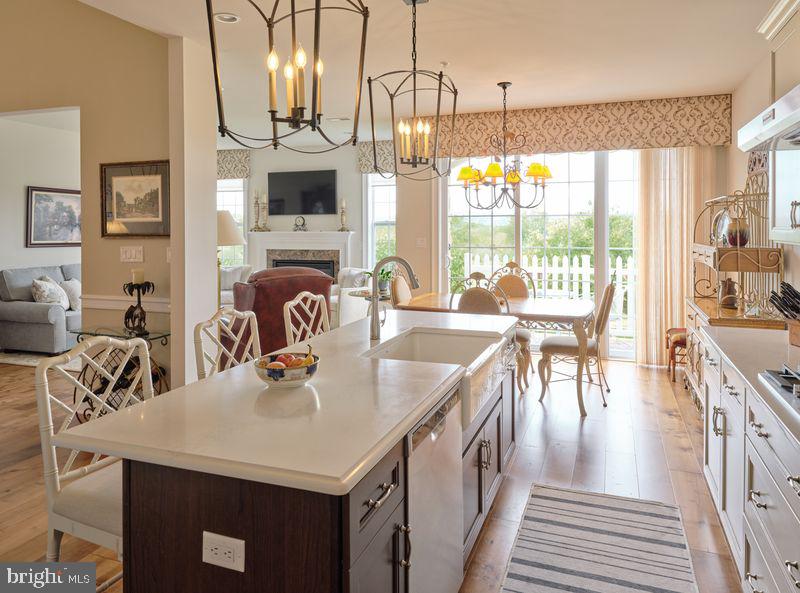 REGENCY AT HILLTOWN - Residential