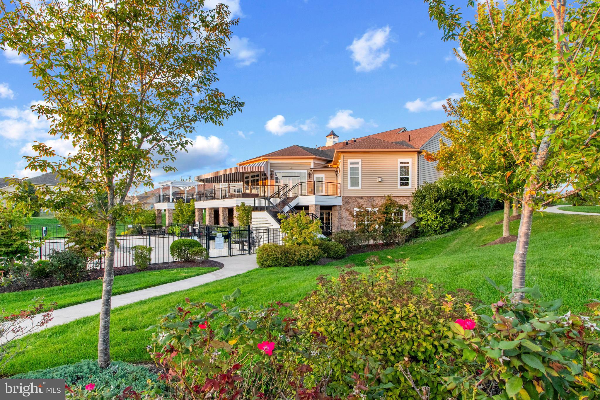 REGENCY AT HILLTOWN - Residential