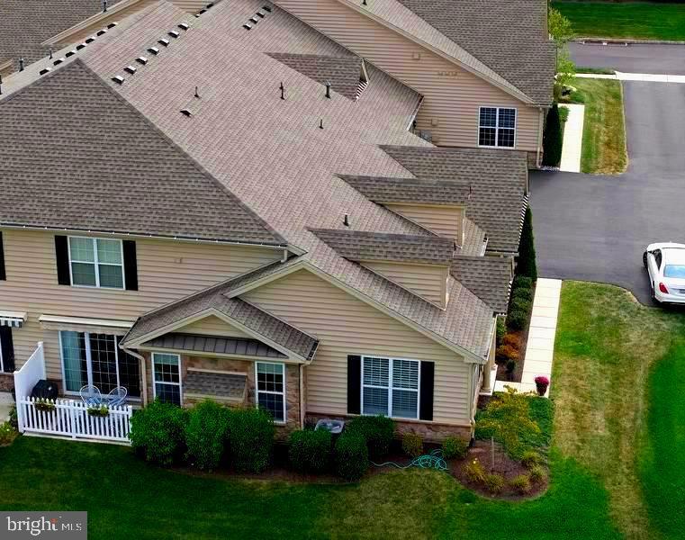 REGENCY AT HILLTOWN - Residential