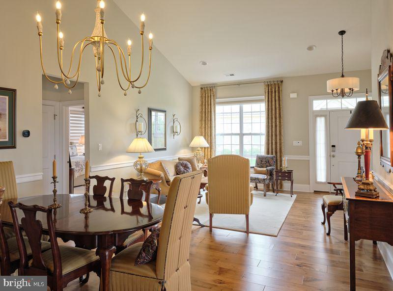 REGENCY AT HILLTOWN - Residential